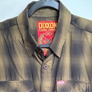 DIXXON Tan and Brown Plaid Short Sleeve Button-Up Shirt Men’s Medium